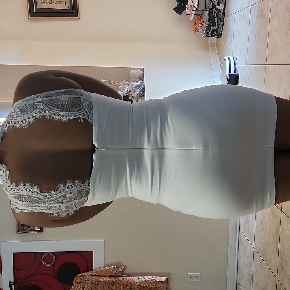 Lulu's Sleeveless Dress - Picture 3 of 4